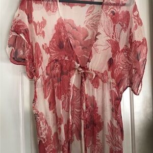 Karen Kane Red Cream Tie Front Top